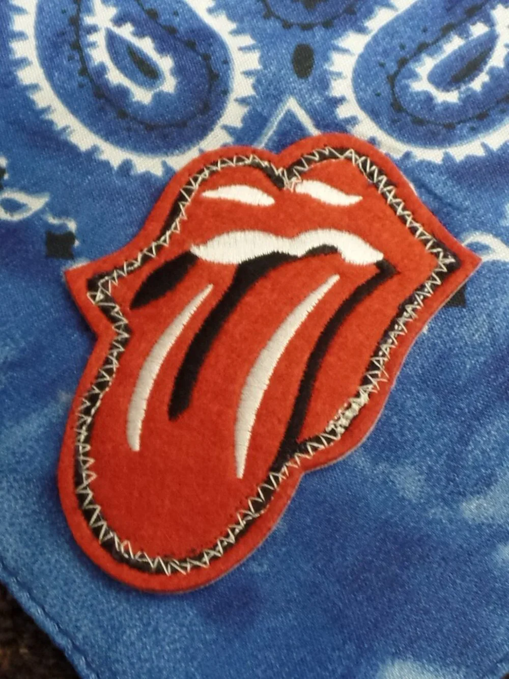 Triangle Bandana SWAG Rolling Stones Tie-Dye Scarf - Picture 8 of 9